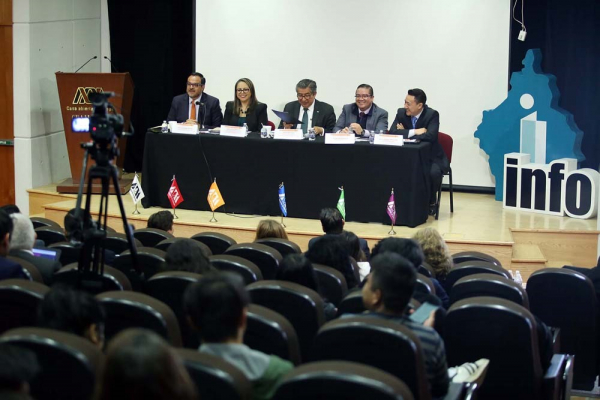 Encuentro por la transparencia, Universidad Autónoma Metropolitana (UAM)
