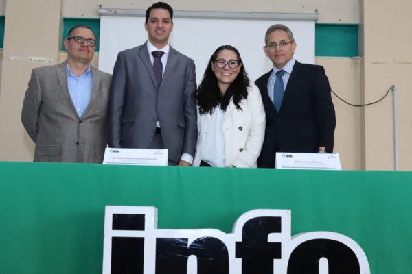 Encuentro por la Transparencia en el Instituto de Educación Media Superior (IEMS)