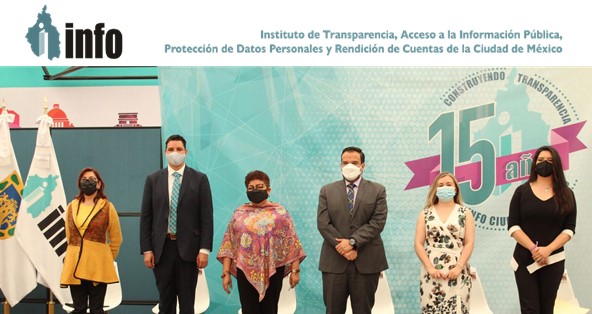 En el marco de la firma, se desarrollo el panel: “La importancia de la Transparencia y Protección de Datos
Personales en el Proceso Electoral”