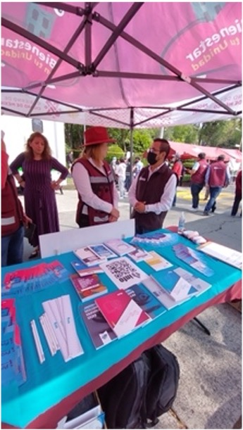 Fotografía del evento Caravana por la Transparencia y la Privacidad, con la Procuraduría Social de la Ciudad de México.