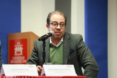 Fotografía del evento Presentación del Libro Revoluciones