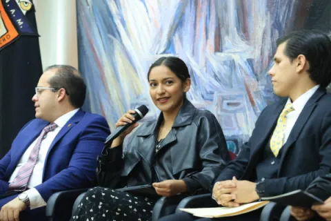 Fotografía del evento Presentación del Libro UNAM