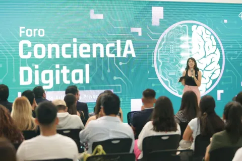 Fotografía del evento FORO “CONCIENCIA DIGITAL: IA Y PRIVACIDAD”