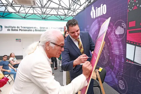 Convenio INFO–PROCINE para impulsar transparencia y participación.