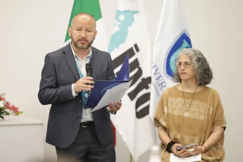 Personas asistentes a la presentación del protocolo sobre prevención y transparencia del INFO CDMX.