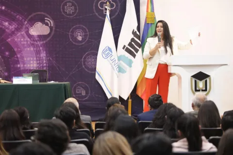 Participantes en las Jornadas Universitarias por la Transparencia y la Privacidad en la Universidad Latina Campus Sur.