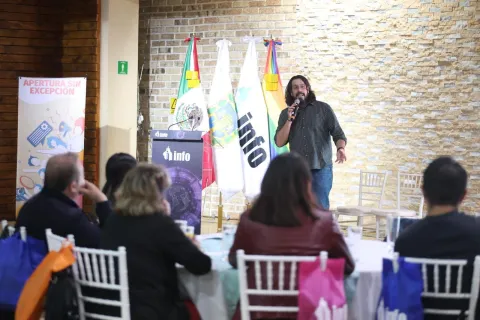 La comisionada María del Carmen Nava Polina participa en jornada de asesorías técnicas sobre transparencia y agenda de apertura