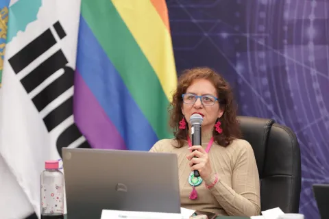 Sesión del Pleno del INFO CDMX donde se aprueba presentar iniciativa de ley sobre inteligencia artificial ante el Congreso local.
