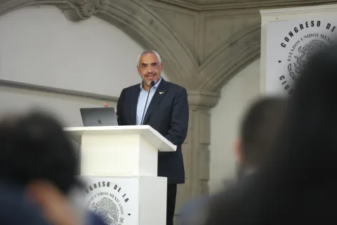 Iniciativa del INFO CDMX para el uso de inteligencia artificial próxima a ser aprobada.