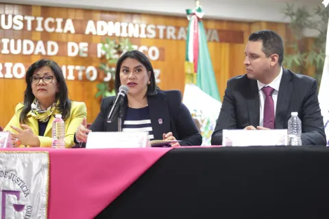 Integrantes de órganos de impartición de justicia de CDMX presentan retos y avances de la Ley Olimpia