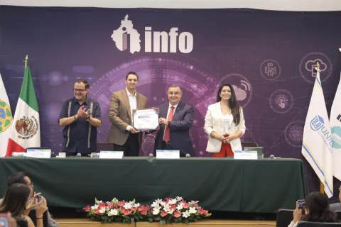 Participantes en las Jornadas Universitarias por la Transparencia y la Privacidad en la Universidad Latina Campus Sur.
