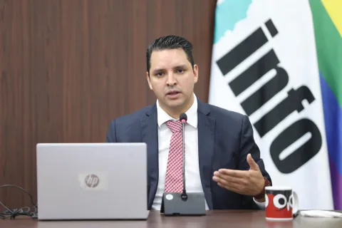 Sesión del INFO CDMX donde se aprueban más de 8 mil recursos de revisión y denuncias en 2024