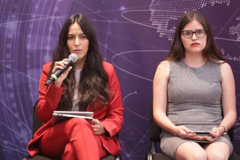 Asistentes en el foro sobre el Acuerdo de Escazú organizado por INFO CDMX.
