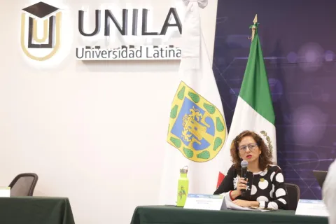 Participantes en las Jornadas Universitarias por la Transparencia y la Privacidad en la Universidad Latina Campus Sur.