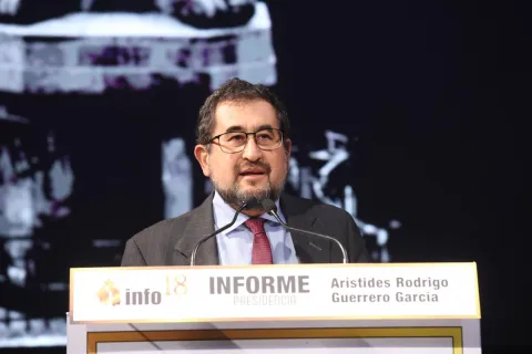 La presidencia del INFO CDMX presenta su informe de labores 2021–2024