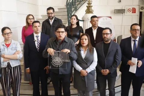 Presentación de iniciativa de ley sobre inteligencia artificial y datos personales por INFO CDMX ante el Congreso CDMX.