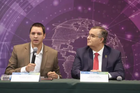 Participantes en las Jornadas Universitarias por la Transparencia y la Privacidad en la Universidad Latina Campus Sur.