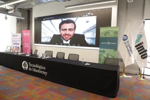 Asistentes durante la Ceremonia de Premiación del Datatón