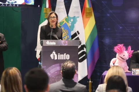 Sesión solemne en la que se reconocen las aportaciones del comisionado Arístides Rodrigo Guerrero García como integrante del INFO CDMX