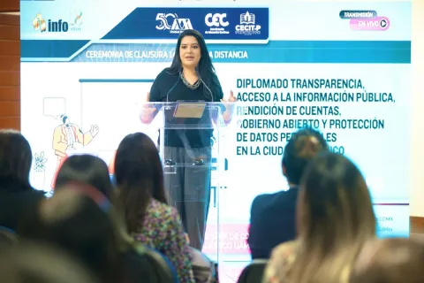 Clausura de la 14ª edición del diplomado en transparencia, acceso a la información y datos personales, organizada por INFO CDMX y UAM Xochimilco.