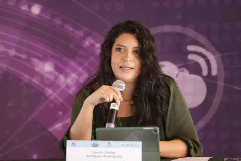 Sesión del Pleno del INFO CDMX en la Cineteca Nacional, con cine-debate sobre inteligencia artificial y protección de datos.