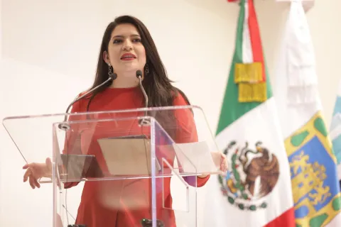 Participantes en el evento Informe de Trabajo Correspondiente a los periodos 2022-2023 y 2023-2024 de la comisionada Laura Lizette Enríquez Rodríguez.