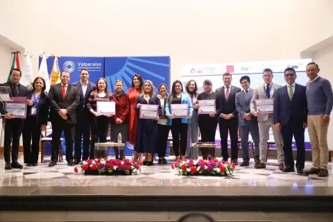 Participantes en el evento Informe de Trabajo Correspondiente a los periodos 2022-2023 y 2023-2024 de la comisionada Laura Lizette Enríquez Rodríguez.
