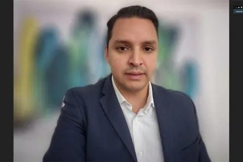 Captura de pantalla de la sesión virtual