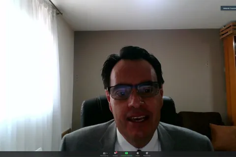Captura de pantalla de la sesión virtual