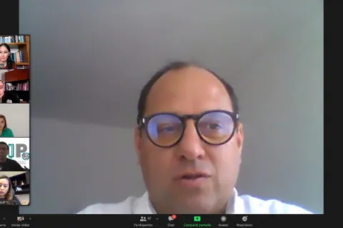 Captura de pantalla de la sesión virtual