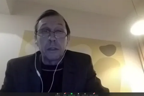 Captura de pantalla de la sesión virtual