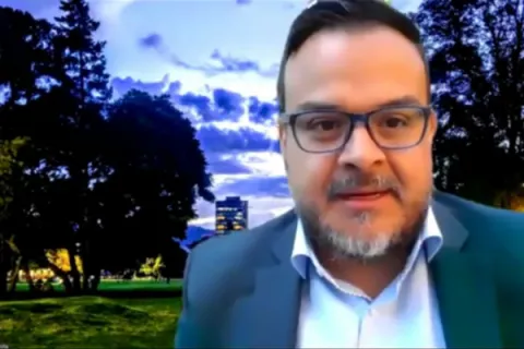 Captura de pantalla de la sesión virtual