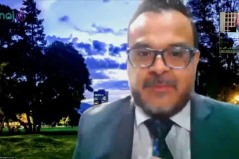 Captura de pantalla de la sesión virtual