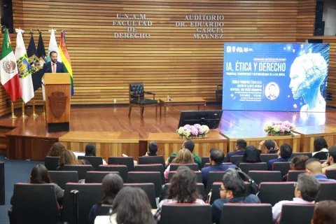 UNAM